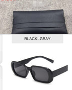 Bright black all gray / With glasses bag