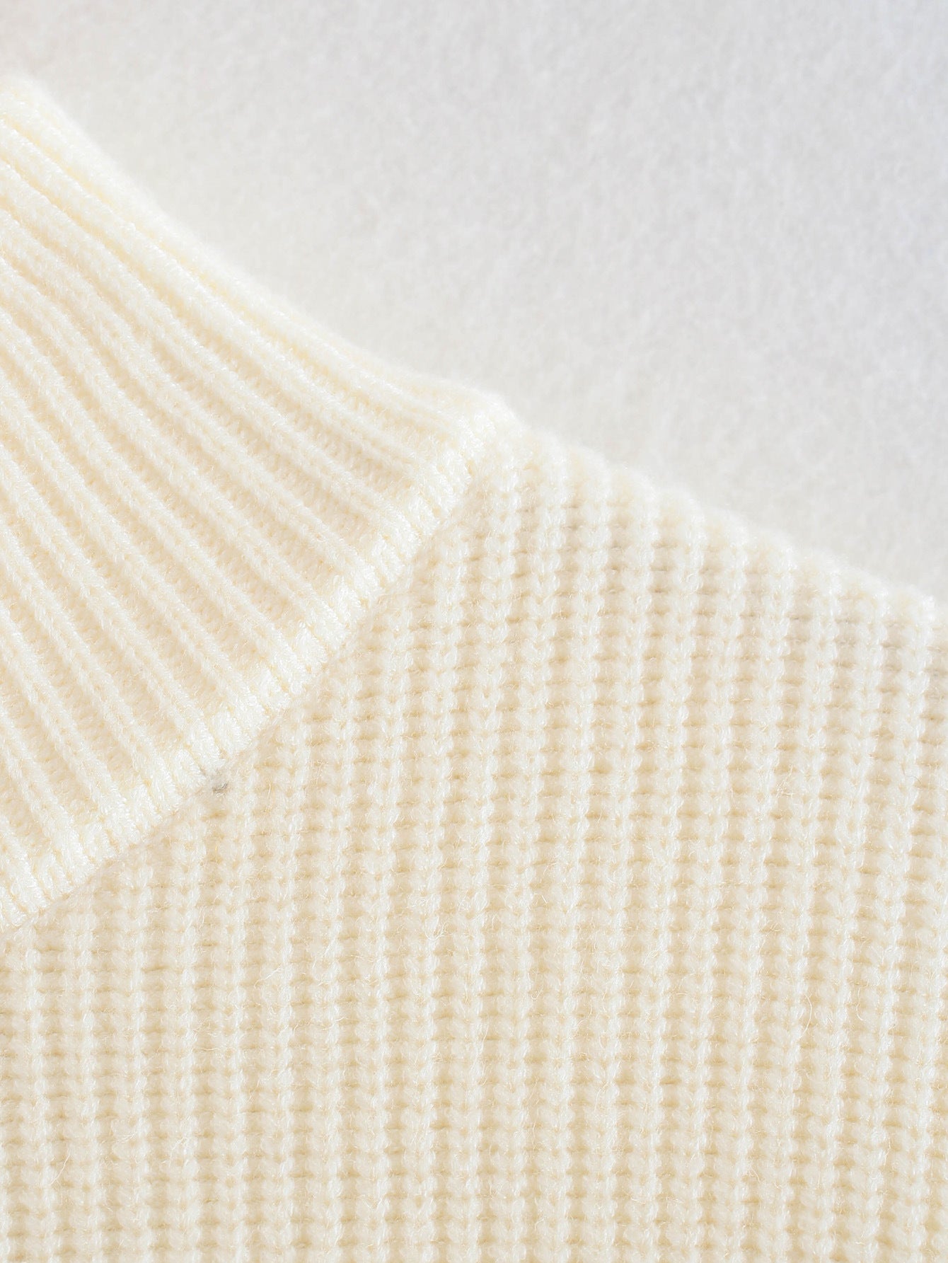 Striped Splicing Knitwear Zip-up Turtleneck Sweater