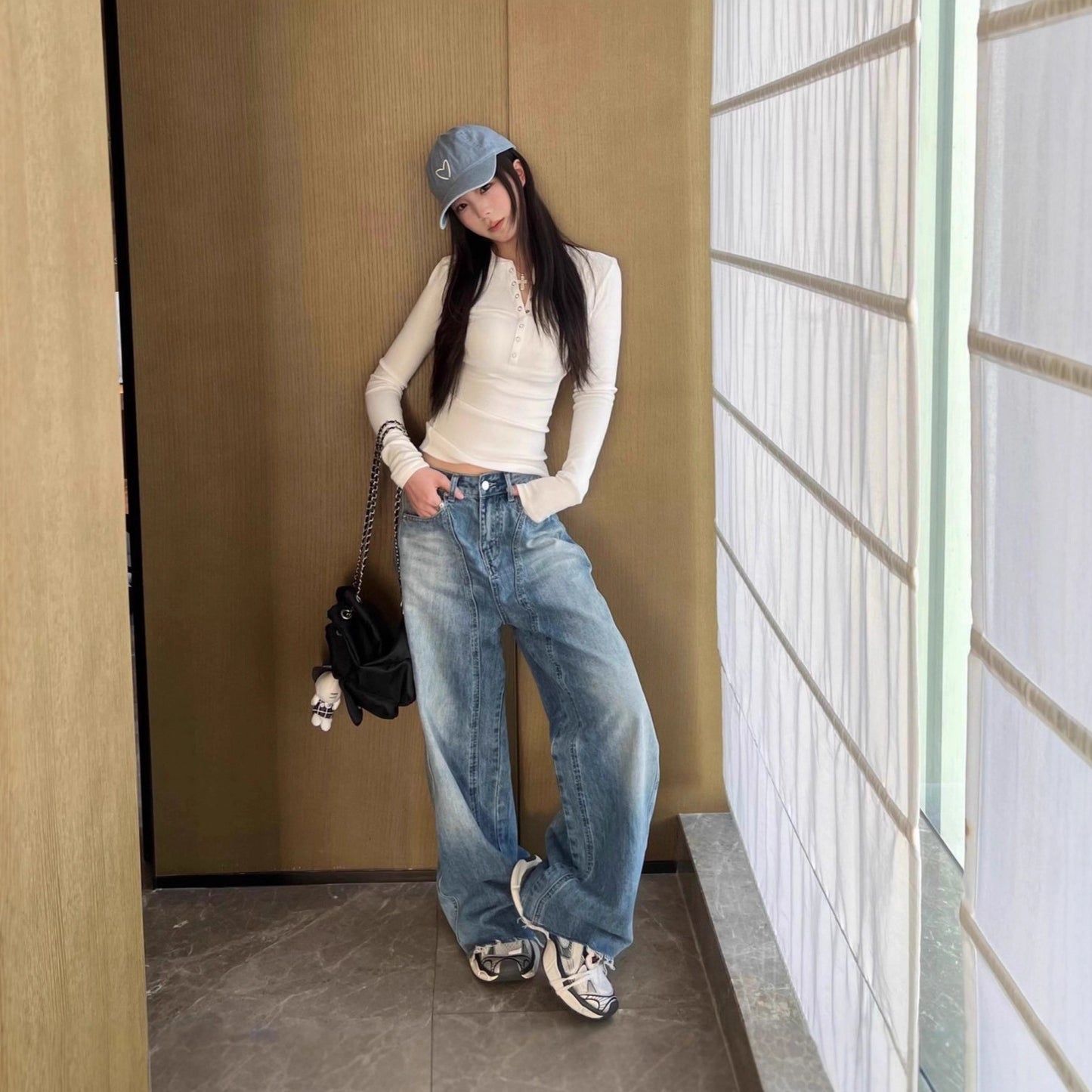 American-style Vintage Washed, Distressed Silhouette Bootcut Jeans