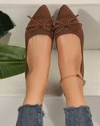 Brown / 36