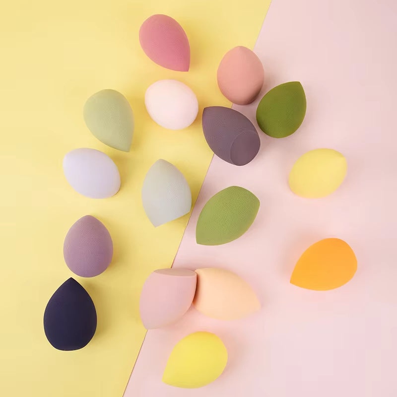 Beauty Blender makeup sponge