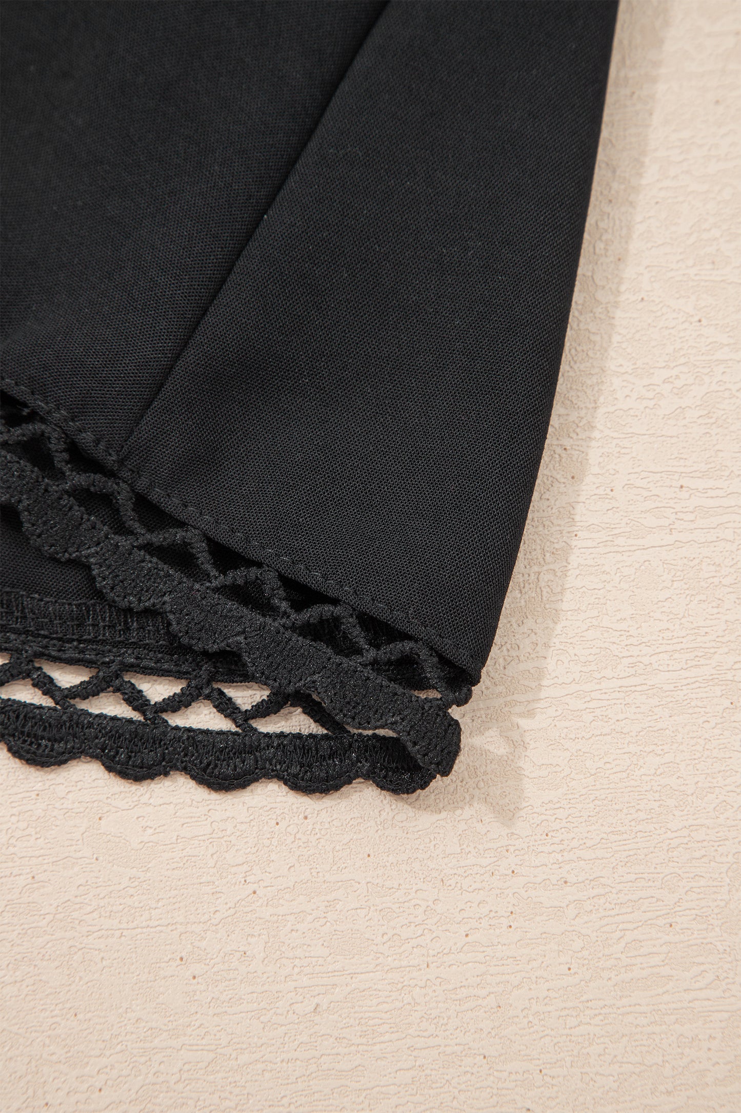 Parchment Plus Size Frilled Elastic Waist Lace Trim Boho Ruffled Shorts